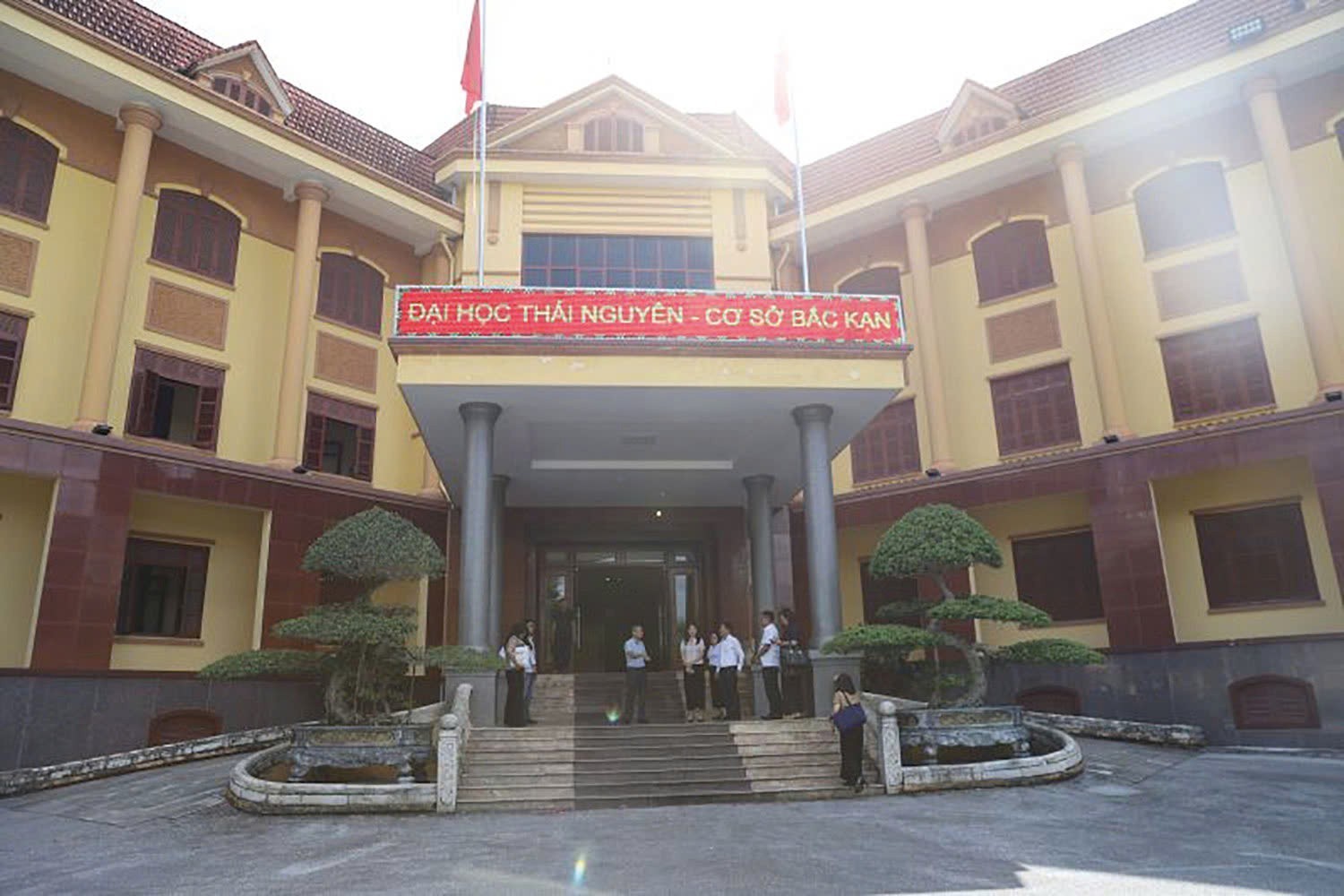 “Đánh thức” những trụ sở dôi dư bằng một đời sống mới “Đánh thức” những trụ sở dôi dư bằng một đời sống mới