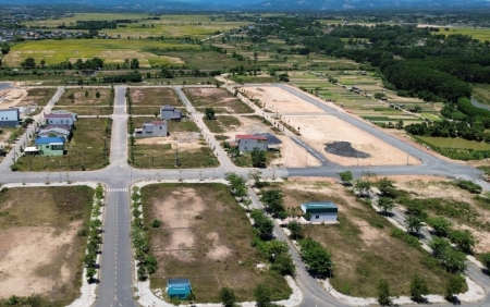 Quảng Trị "gỡ vướng" cho các dự án phát triển quỹ đất