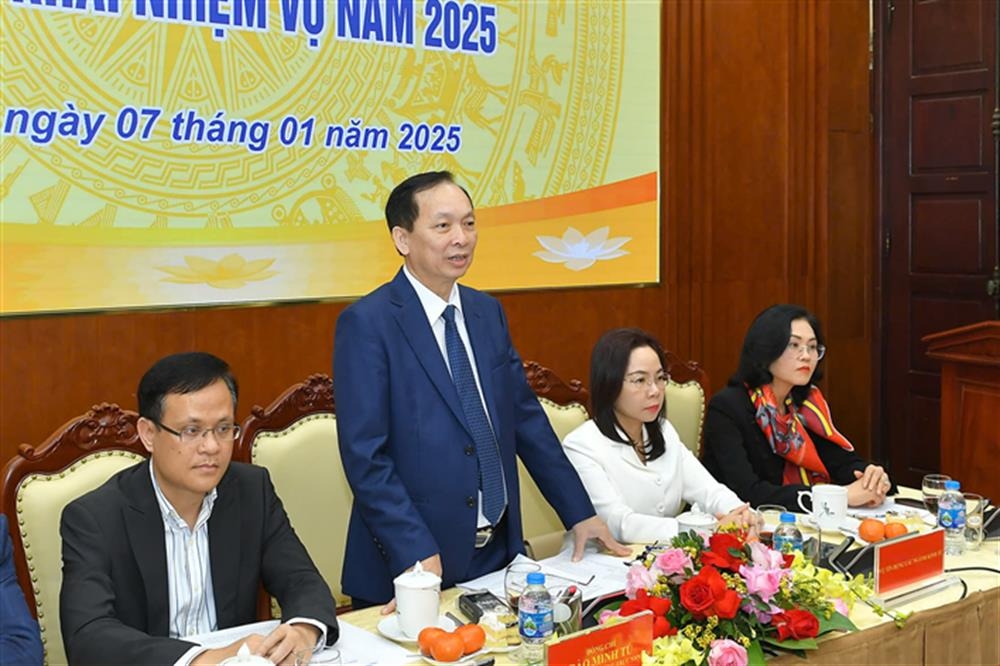 Tín dụng cả năm 2024 tăng hơn 15%