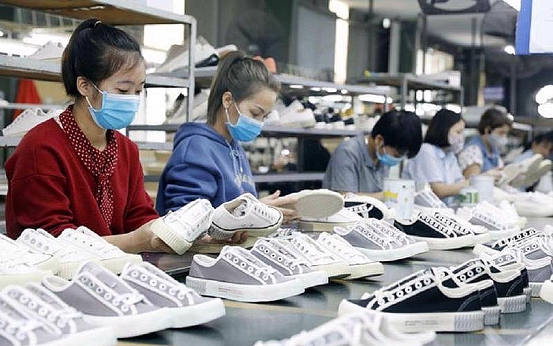 Tháo "nút thắt" về nguyên phụ liệu cho ngành da giày