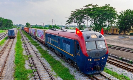 Đẩy nhanh tiến độ dự án đường sắt Lào Cai - Hà Nội - Hải Phòng