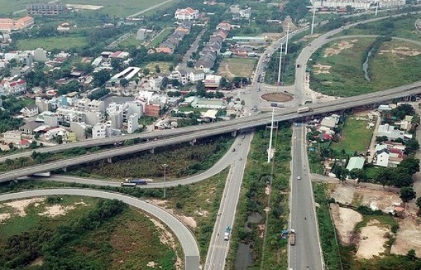 TP. Hồ Chí Minh: Không để chậm tiến độ dự án đường vành đai 3