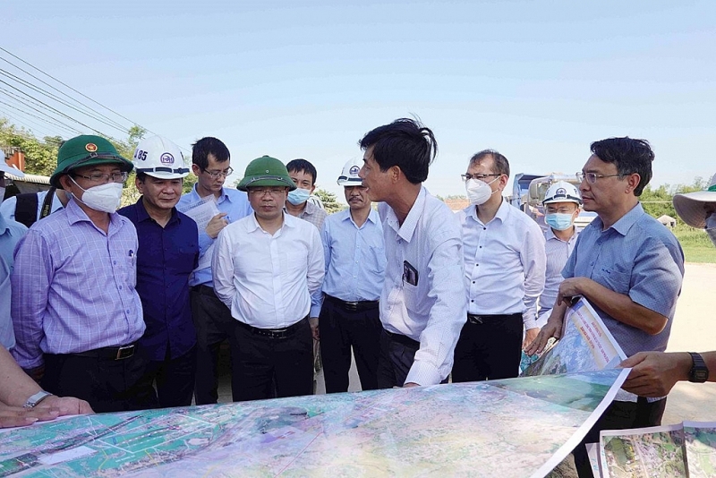 Bình Định: Thành lập đội phản ứng nhanh xử lý vi phạm về đất đai liên quan dự án đường cao tốc Bắc - Nam