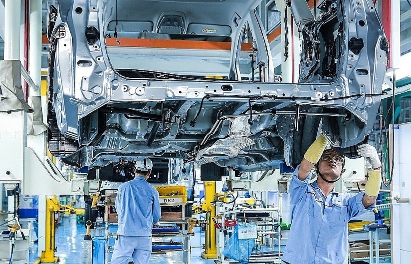 Giảm 50% lệ phí trước bạ để hỗ trợ ngành sản xuất ô tô trong nước