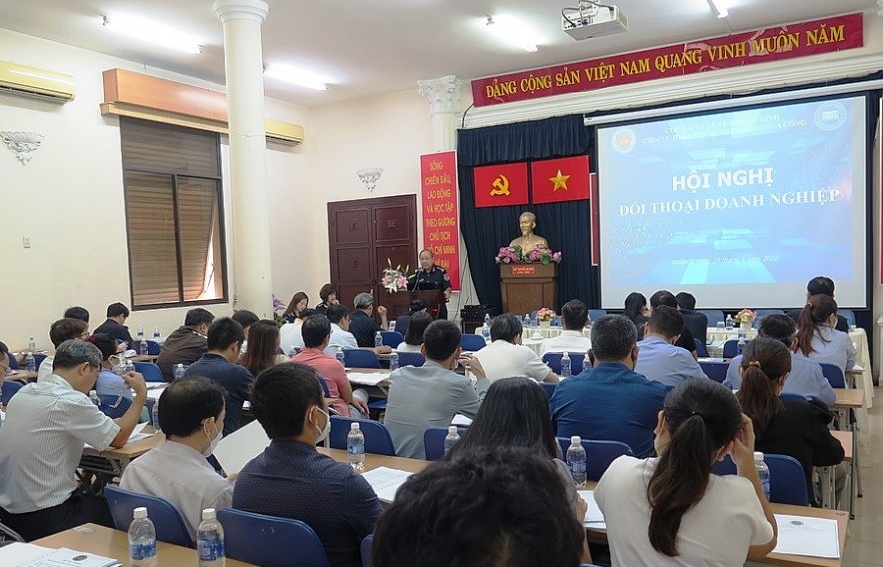 TP. Hồ Chí Minh: Tháo gỡ vướng mắc đối với hàng gia công, sản xuất xuất khẩu