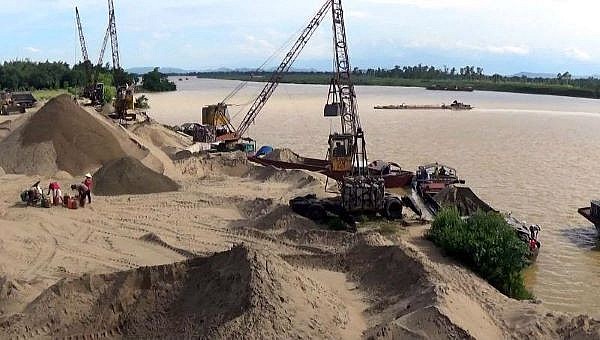 Hà Nội: Thu hồi giấy phép đối với mỏ khai thác khoáng sản gây ô nhiễm môi trường