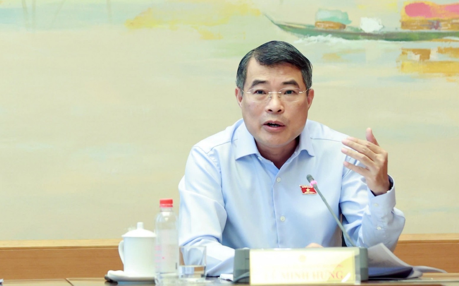 Bảo đảm vai trò chủ đạo của ngân sách trung ương để điều hành các mục tiêu phát triển