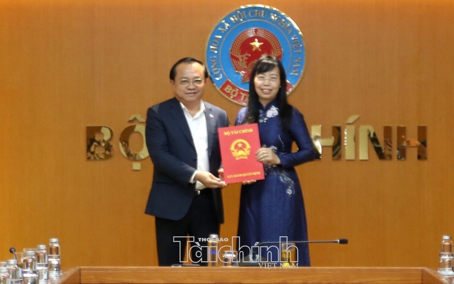 Bộ Tài chính trao quyết định bổ nhiệm Phó Cục trưởng Cục Quản lý, giám sát bảo hiểm