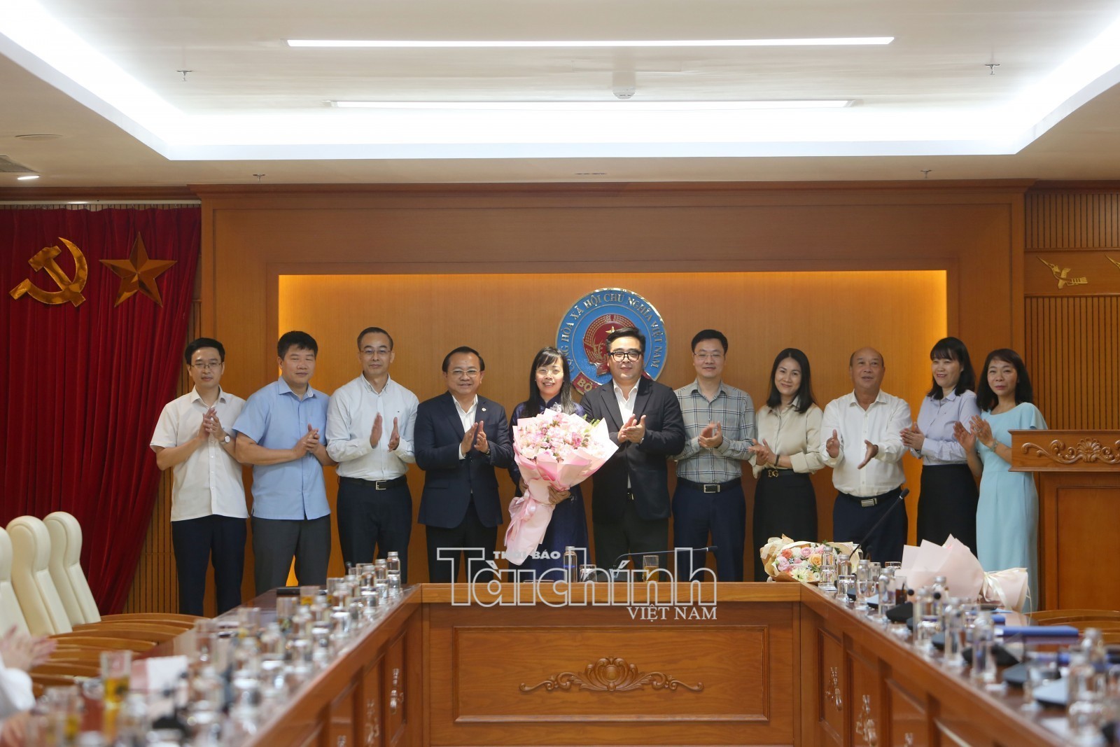 Bộ Tài chính trao quyết định bổ nhiệm Phó Cục trưởng Cục Quản lý, giám sát bảo hiểm