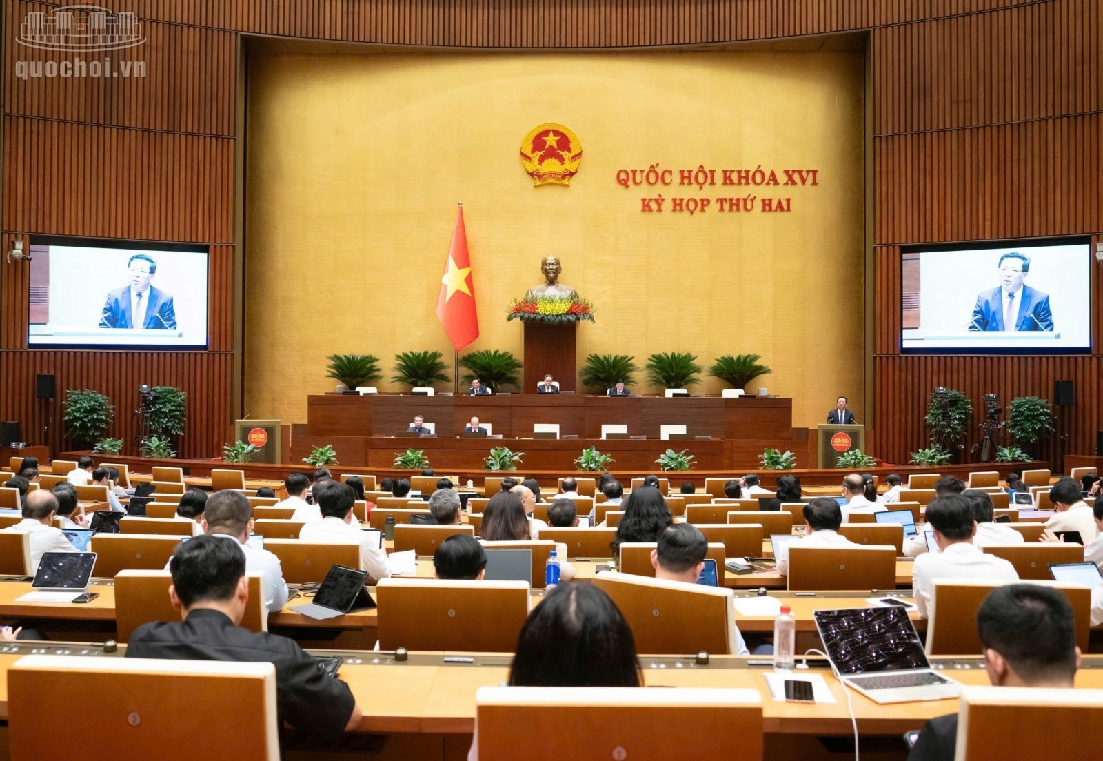 Bộ trưởng Trần Hồng Minh: Bán lại nhà ở xã hội phải có điều kiện, tránh trục lợi chính sách Bộ trưởng Trần Hồng Minh: Bán lại nhà ở xã hội phải có điều kiện, tránh trục lợi chính sách