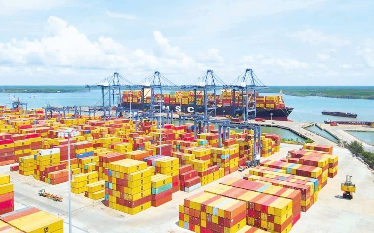 Cái Mép - Cần Giờ: Lợi thế nổi bật để trở thành cực cảng nước sâu và trung chuyển quốc tế