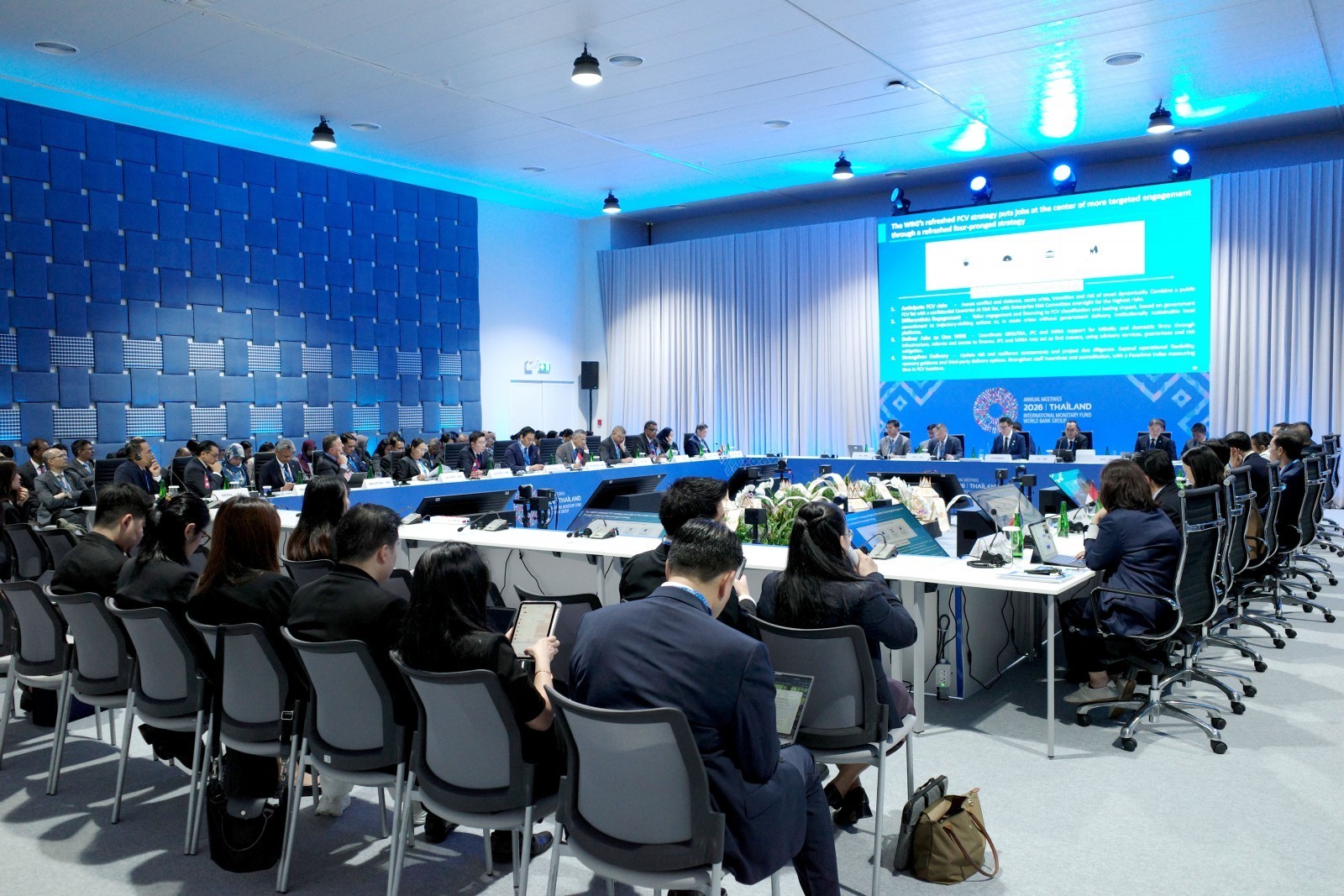 Đoàn công tác Bộ Tài chính Việt Nam tham dự Hội nghị Thường niên IMF/WB năm 2026