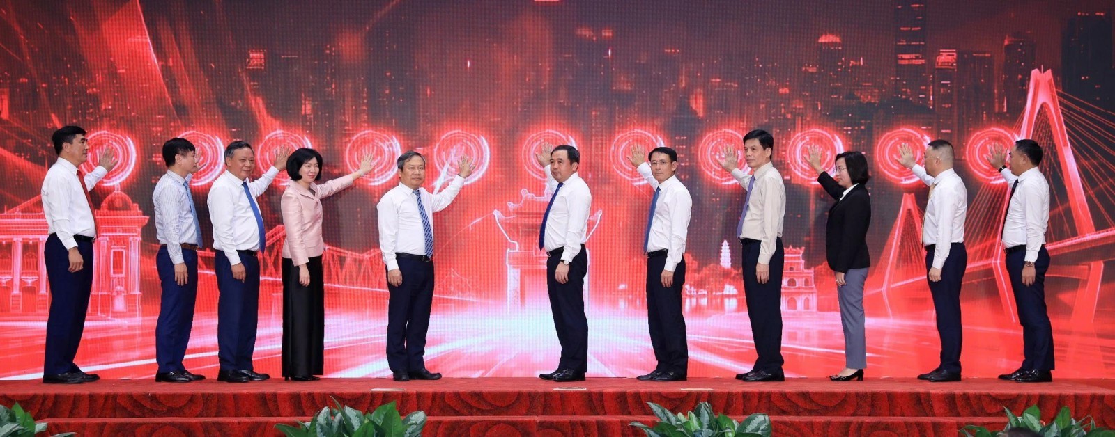 Hà Nội khánh thành, khởi công 96 công trình, dự án dịp 10/10 Hà Nội khánh thành, khởi công 96 công trình, dự án dịp 10/10