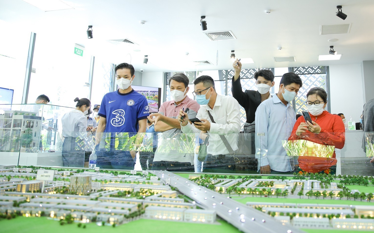 Hạ tầng dẫn dòng tiền, bất động sản phía Nam phân hóa mạnh