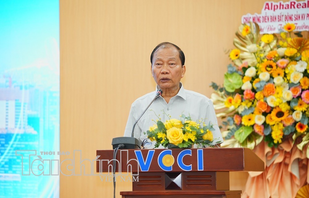 Dòng tiền đổi hướng, bất động sản phía Nam phân hóa Hạ tầng dẫn dòng tiền, bất động sản phía Nam phân hóa mạnh