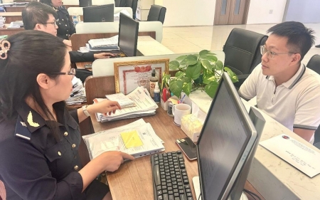 Bộ Tài chính quy định thủ tục hải quan với hàng hóa mua gom của cư dân biên giới