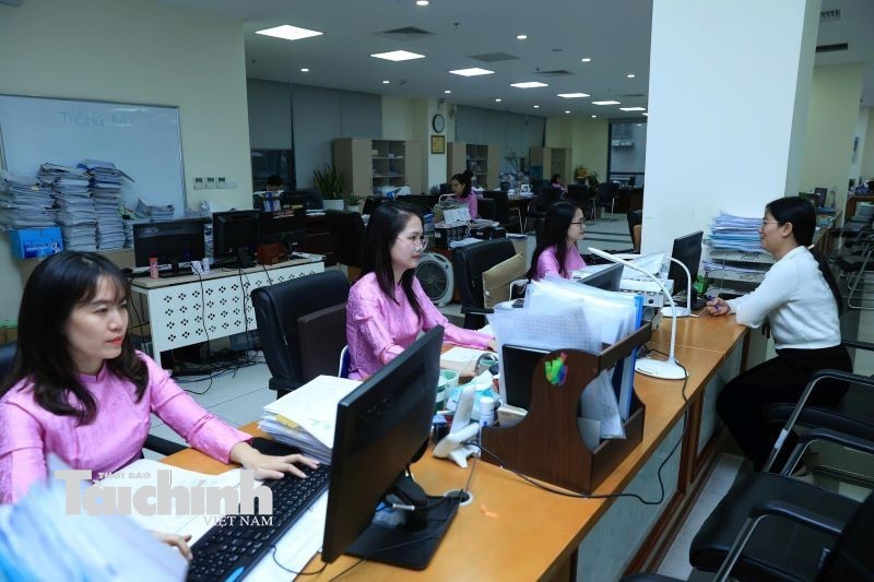 Từ hôm nay 1/10, Kho bạc Nhà nước kết nối dữ liệu điện tử với Bảo hiểm xã hội trên toàn quốc Từ hôm nay 1/10, Kho bạc Nhà nước kết nối dữ liệu điện tử với Bảo hiểm xã hội trên toàn quốc