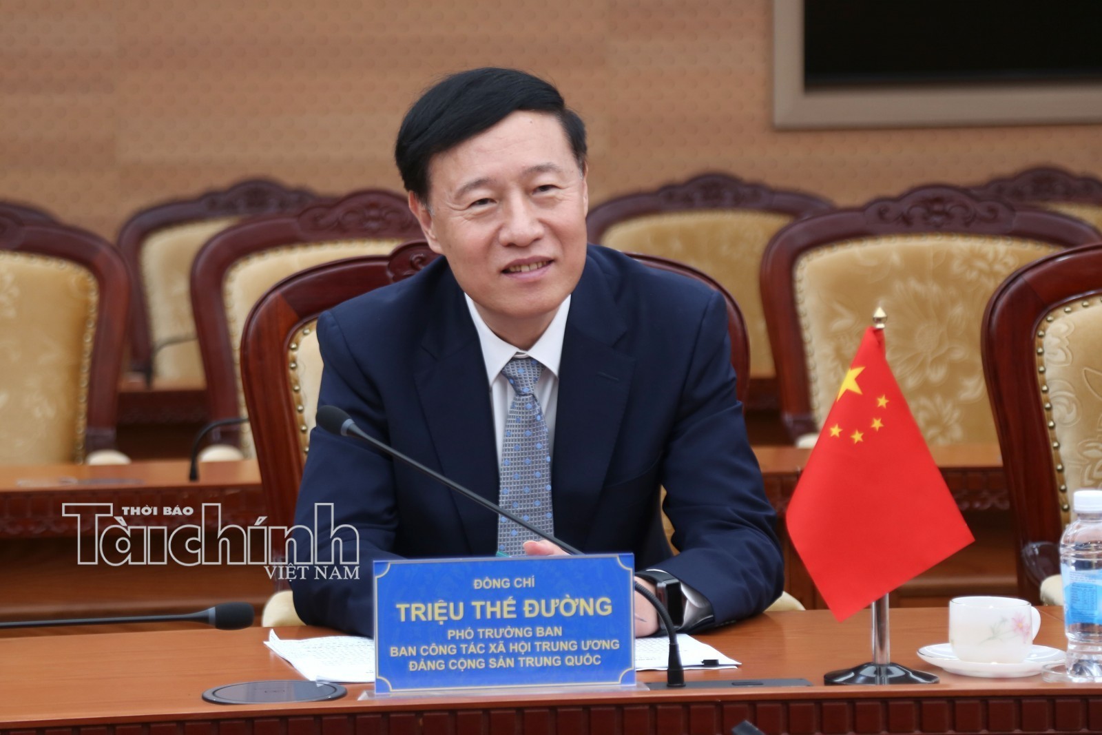 Việt Nam - Trung Quốc: Thúc đẩy quản lý và phát triển khu vực kinh tế tư nhân Việt Nam - Trung Quốc: Thúc đẩy quản lý và phát triển khu vực kinh tế tư nhân