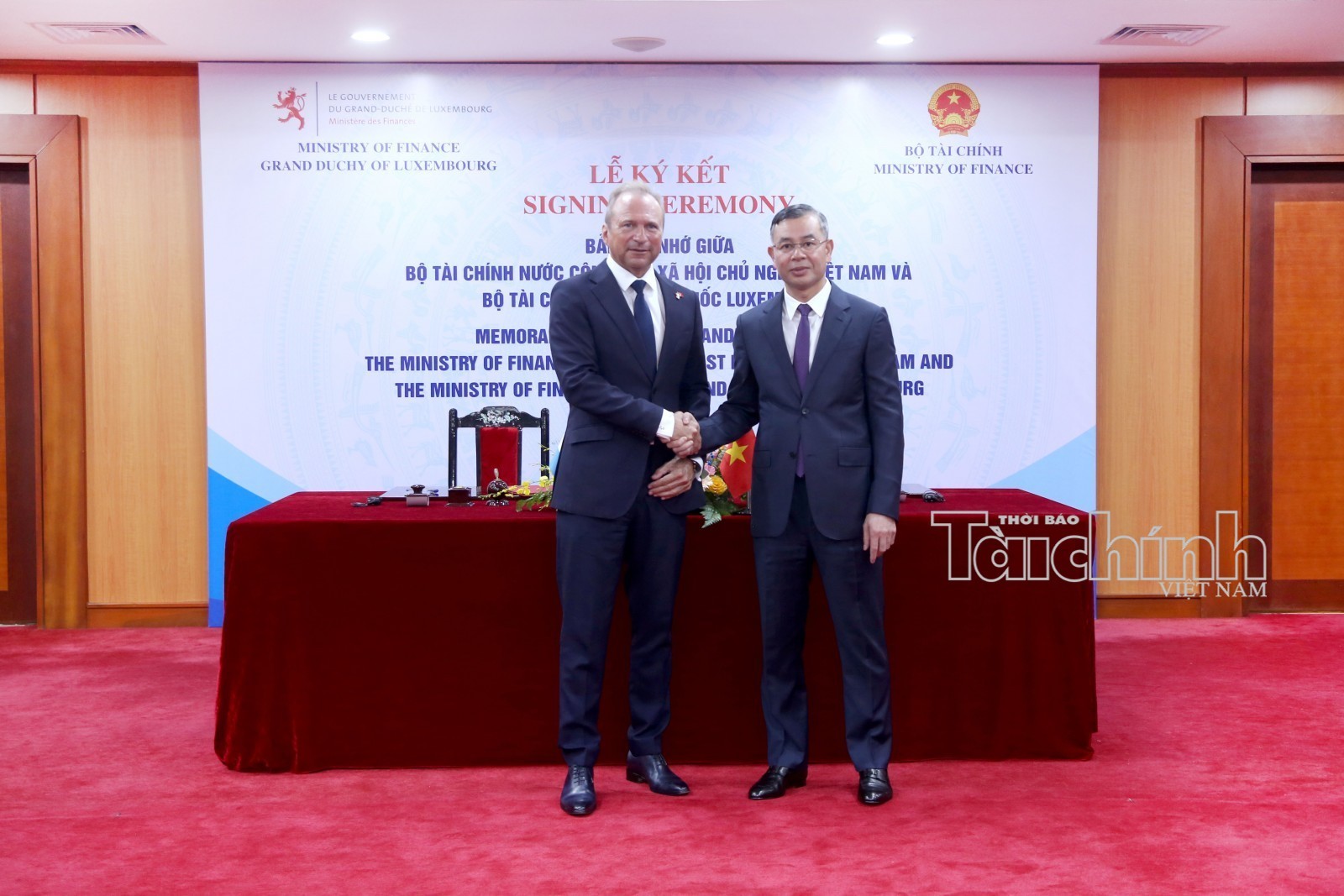 Việt Nam và Luxembourg ký biên bản ghi nhớ hợp tác tài chính
